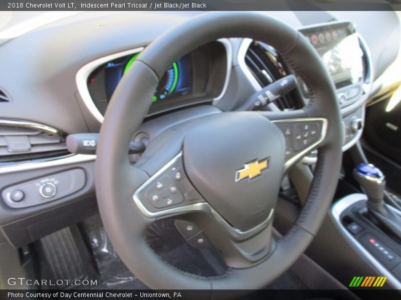 Iridescent Pearl Tricoat / Jet Black/Jet Black 2018 Chevrolet Volt LT