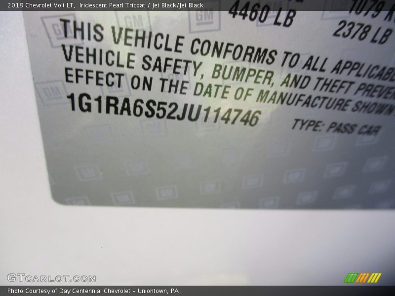 Iridescent Pearl Tricoat / Jet Black/Jet Black 2018 Chevrolet Volt LT