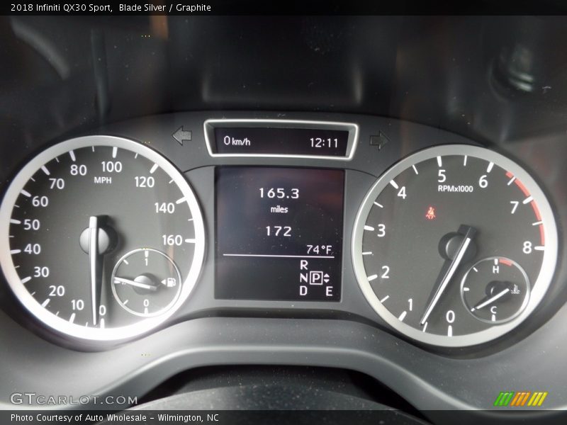 Blade Silver / Graphite 2018 Infiniti QX30 Sport