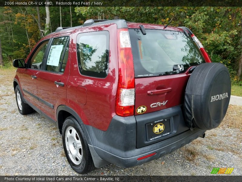 Redondo Red Pearl / Ivory 2006 Honda CR-V LX 4WD