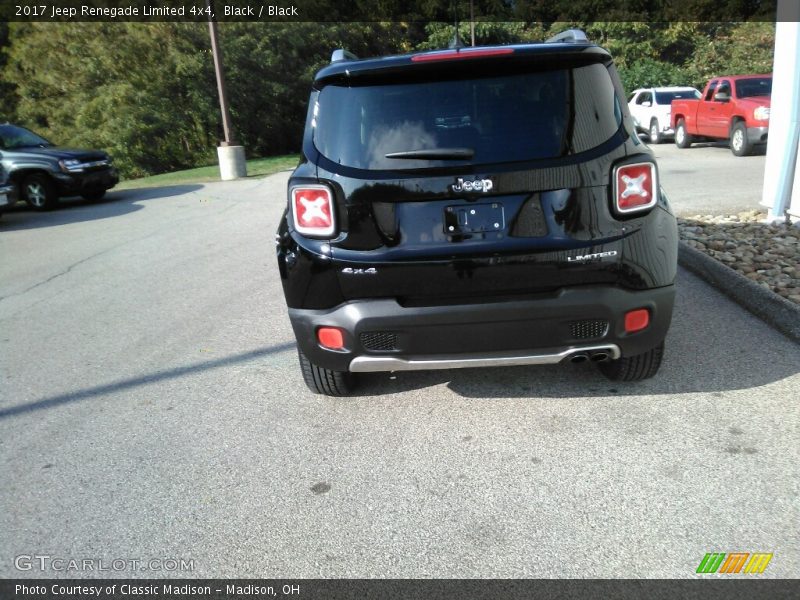 Black / Black 2017 Jeep Renegade Limited 4x4