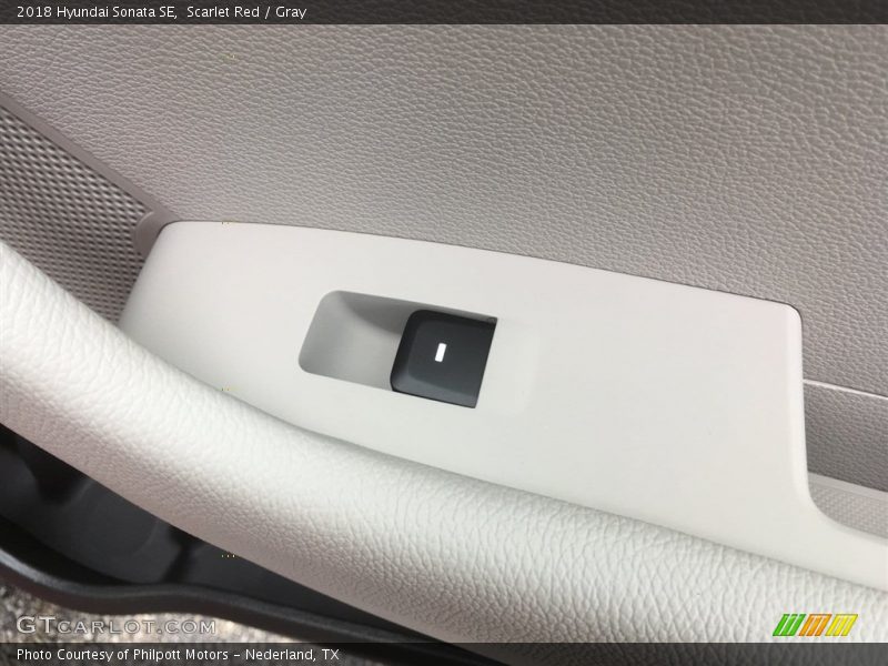 Scarlet Red / Gray 2018 Hyundai Sonata SE