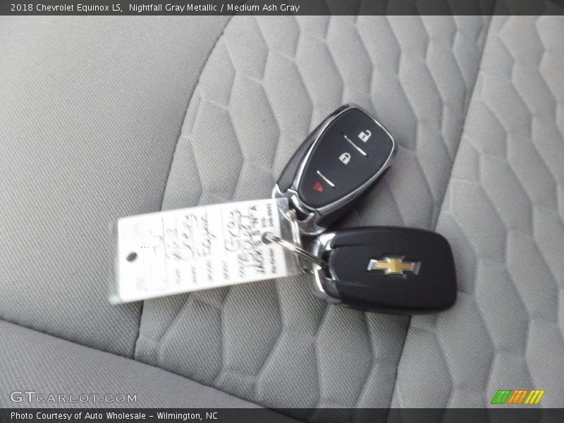 Nightfall Gray Metallic / Medium Ash Gray 2018 Chevrolet Equinox LS