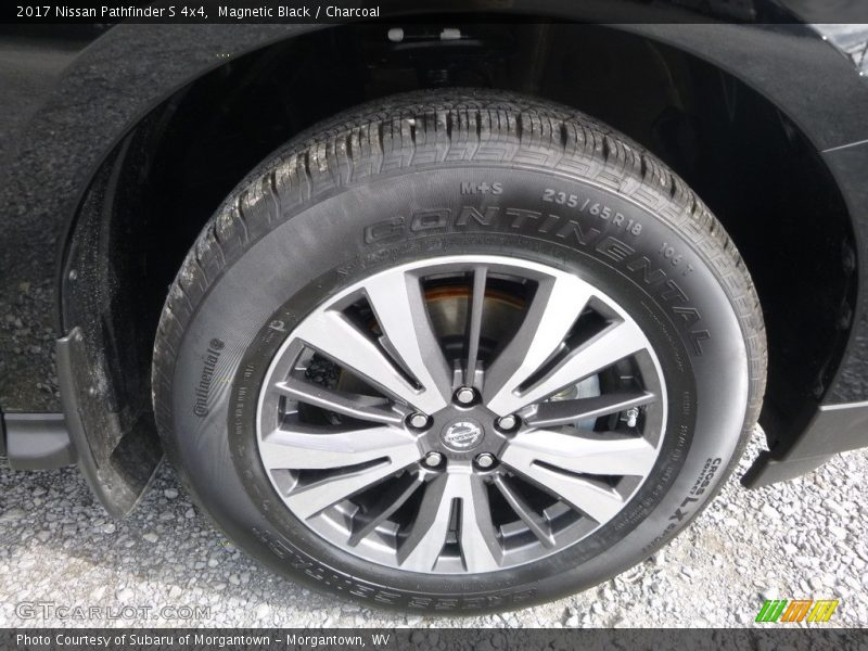 Magnetic Black / Charcoal 2017 Nissan Pathfinder S 4x4