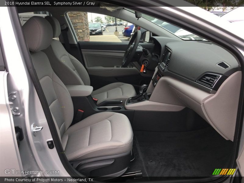 Symphony Silver / Gray 2018 Hyundai Elantra SEL