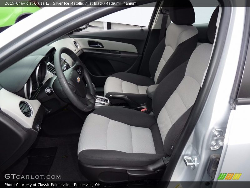 Silver Ice Metallic / Jet Black/Medium Titanium 2015 Chevrolet Cruze LS