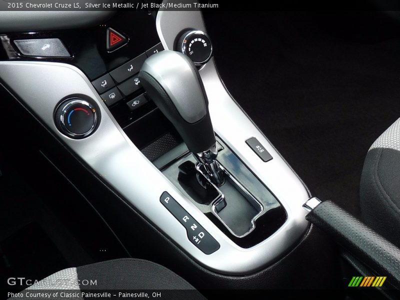 Silver Ice Metallic / Jet Black/Medium Titanium 2015 Chevrolet Cruze LS