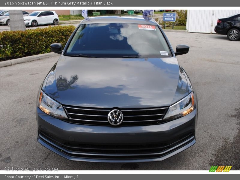 Platinum Grey Metallic / Titan Black 2016 Volkswagen Jetta S