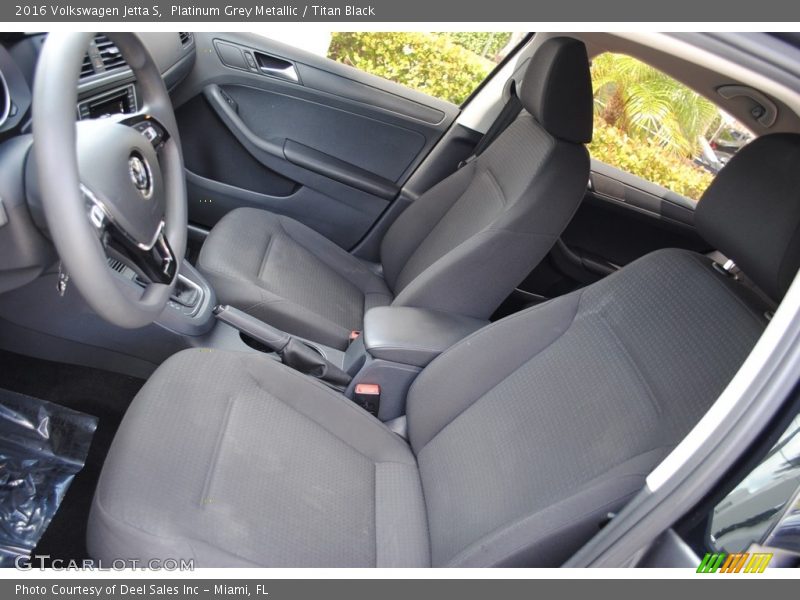 Platinum Grey Metallic / Titan Black 2016 Volkswagen Jetta S