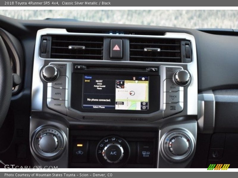 Classic Silver Metallic / Black 2018 Toyota 4Runner SR5 4x4