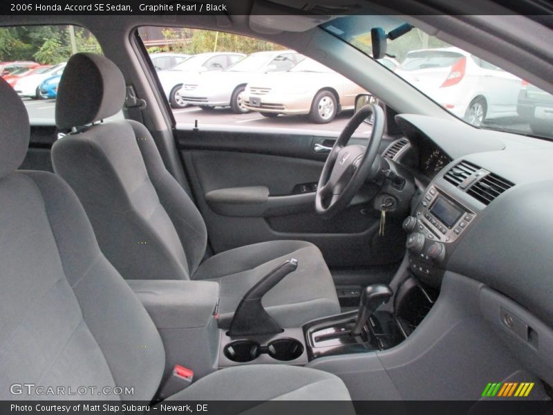 Graphite Pearl / Black 2006 Honda Accord SE Sedan