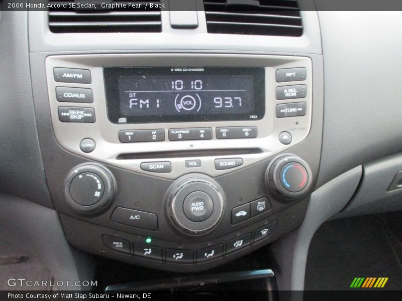 Graphite Pearl / Black 2006 Honda Accord SE Sedan