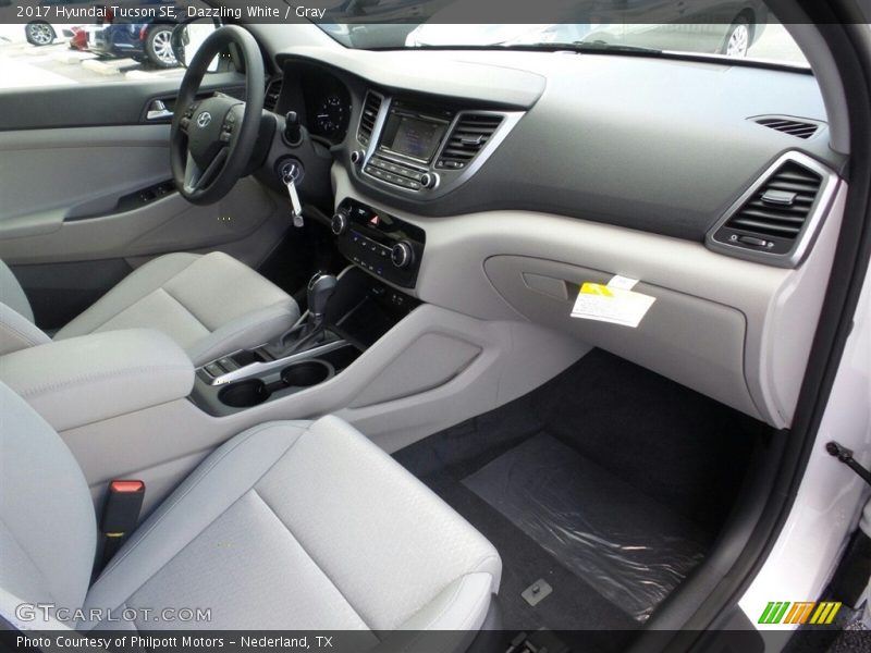 Dazzling White / Gray 2017 Hyundai Tucson SE