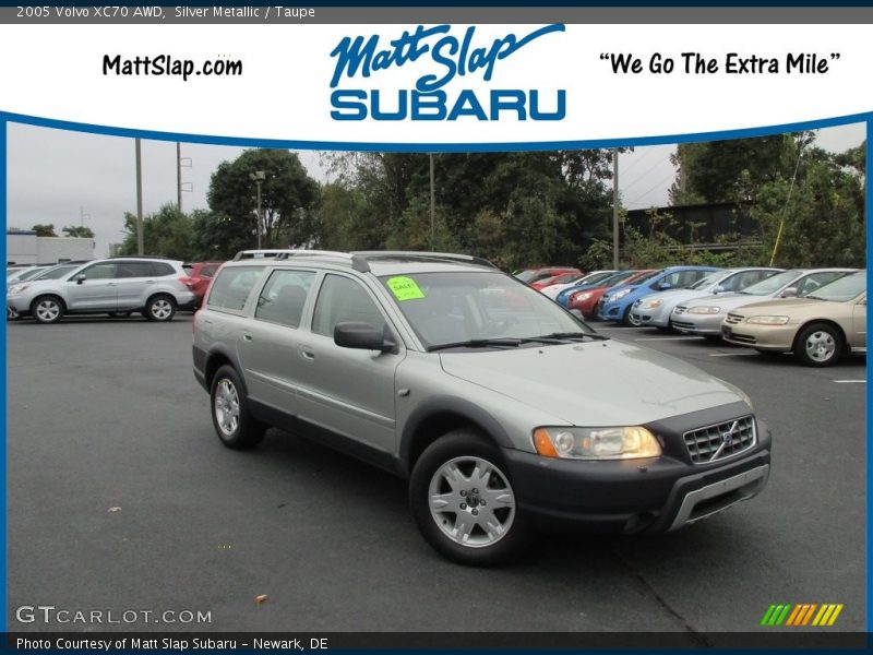 Silver Metallic / Taupe 2005 Volvo XC70 AWD