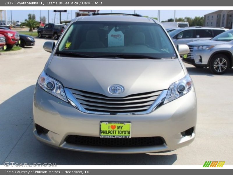 Creme Brulee Mica / Dark Bisque 2017 Toyota Sienna LE