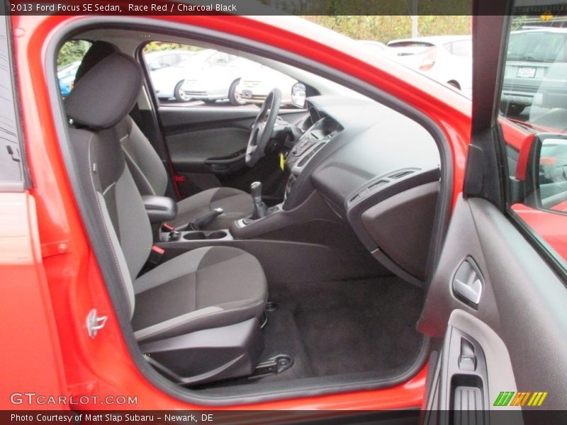 Race Red / Charcoal Black 2013 Ford Focus SE Sedan