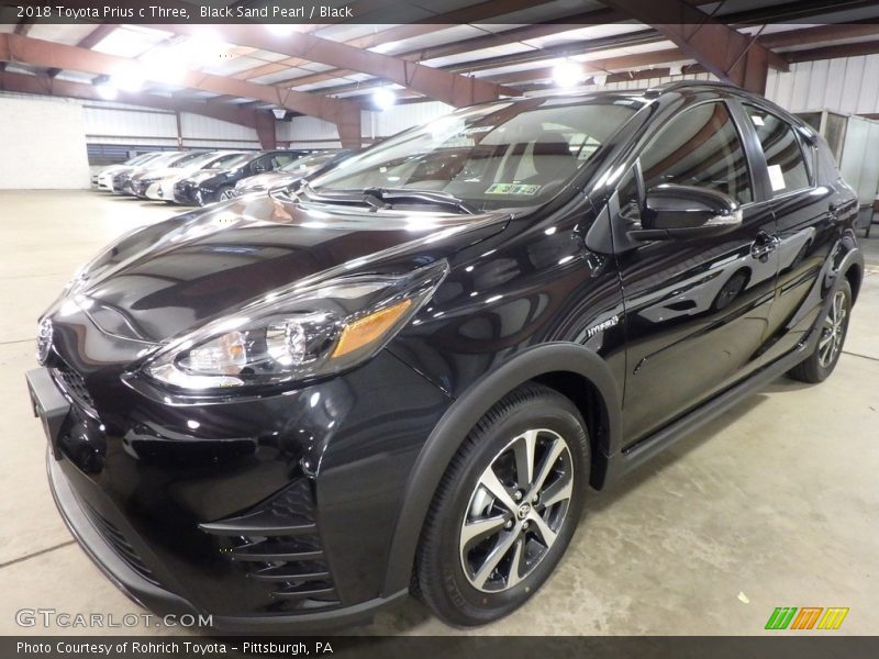 Black Sand Pearl / Black 2018 Toyota Prius c Three