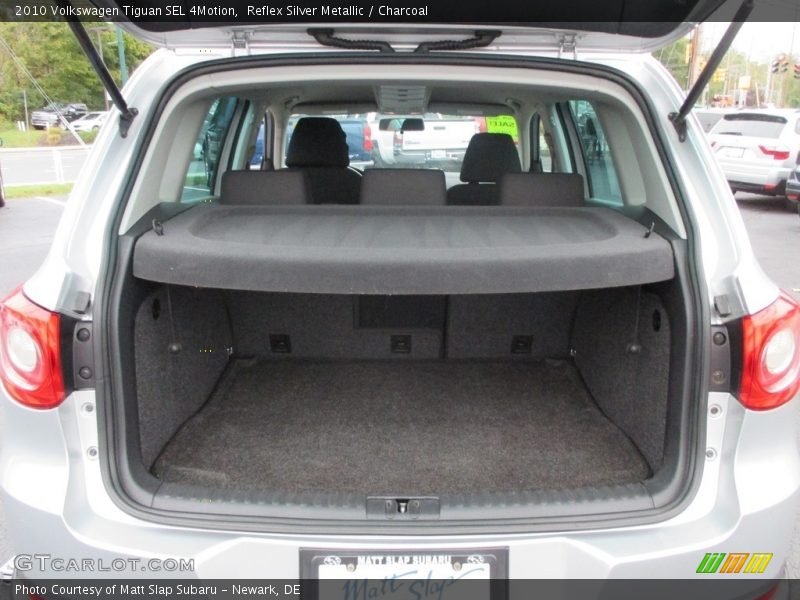 Reflex Silver Metallic / Charcoal 2010 Volkswagen Tiguan SEL 4Motion