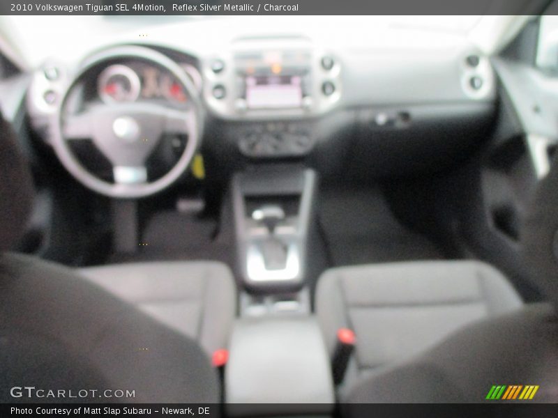 Reflex Silver Metallic / Charcoal 2010 Volkswagen Tiguan SEL 4Motion