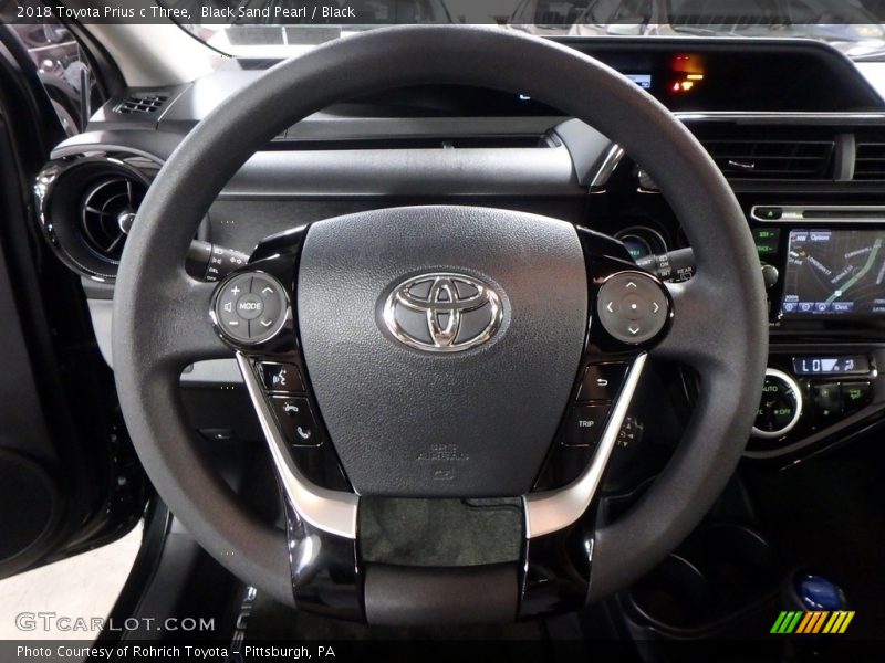 Black Sand Pearl / Black 2018 Toyota Prius c Three