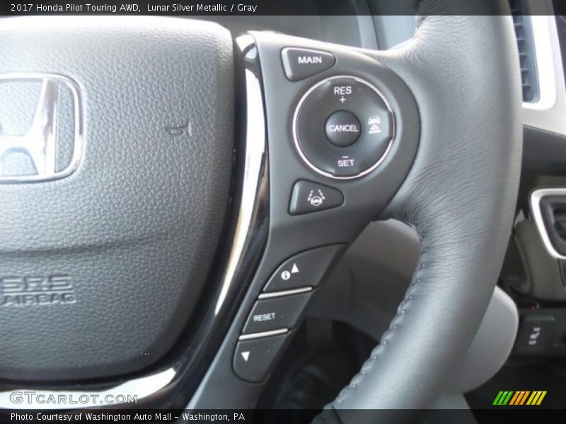 Lunar Silver Metallic / Gray 2017 Honda Pilot Touring AWD