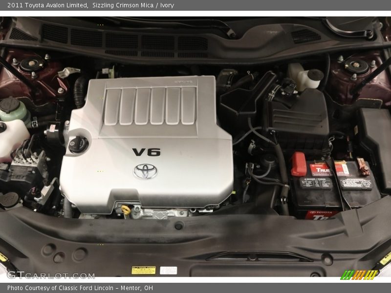Sizzling Crimson Mica / Ivory 2011 Toyota Avalon Limited