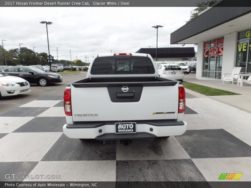 Glacier White / Steel 2017 Nissan Frontier Desert Runner Crew Cab