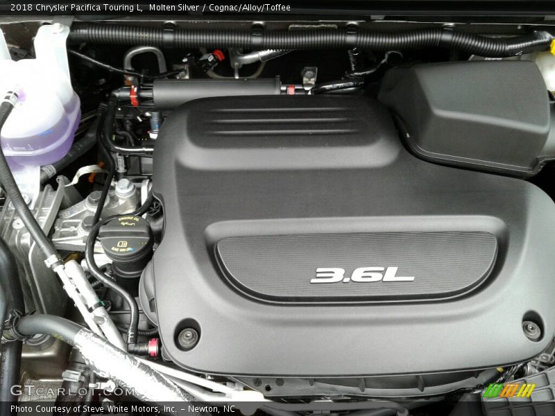 Molten Silver / Cognac/Alloy/Toffee 2018 Chrysler Pacifica Touring L