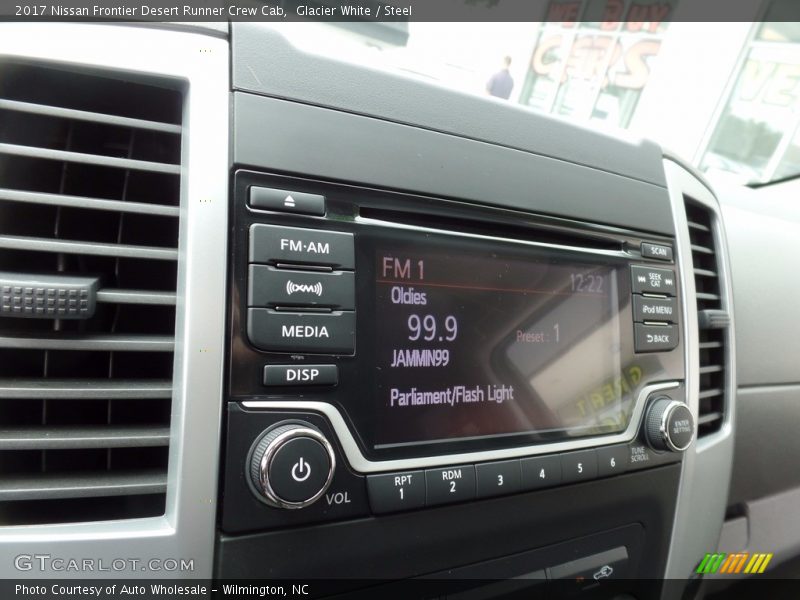 Controls of 2017 Frontier Desert Runner Crew Cab