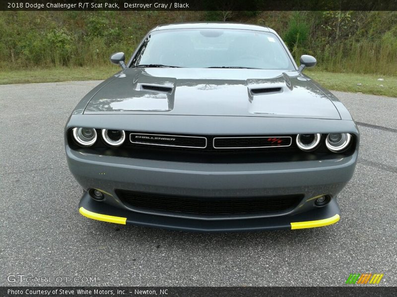 Destroyer Gray / Black 2018 Dodge Challenger R/T Scat Pack