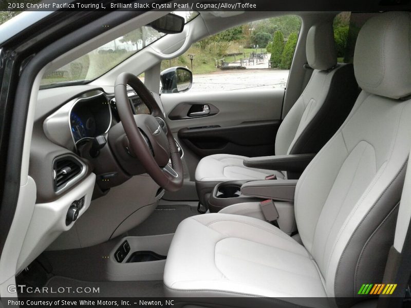  2018 Pacifica Touring L Cognac/Alloy/Toffee Interior
