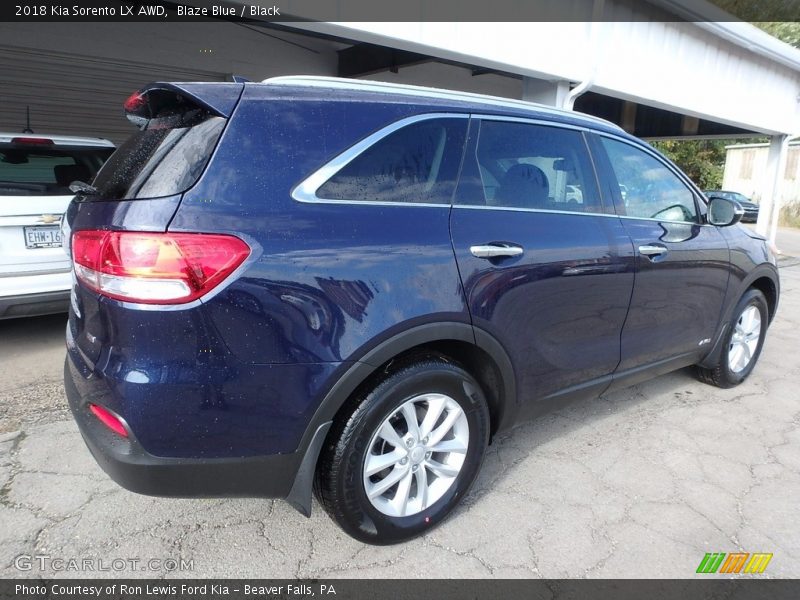 Blaze Blue / Black 2018 Kia Sorento LX AWD