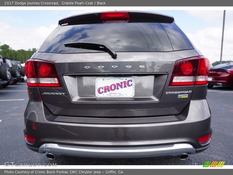 Granite Pearl-Coat / Black 2017 Dodge Journey Crossroad