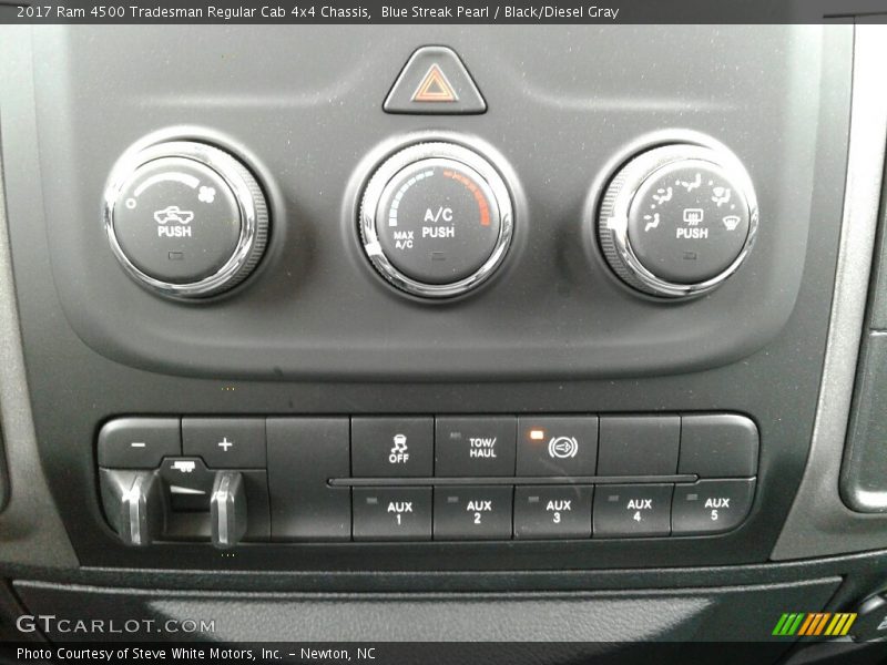 Blue Streak Pearl / Black/Diesel Gray 2017 Ram 4500 Tradesman Regular Cab 4x4 Chassis