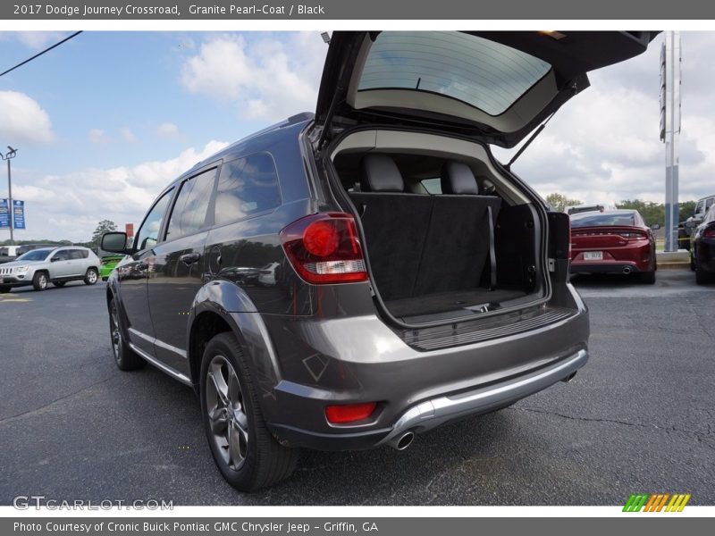 Granite Pearl-Coat / Black 2017 Dodge Journey Crossroad