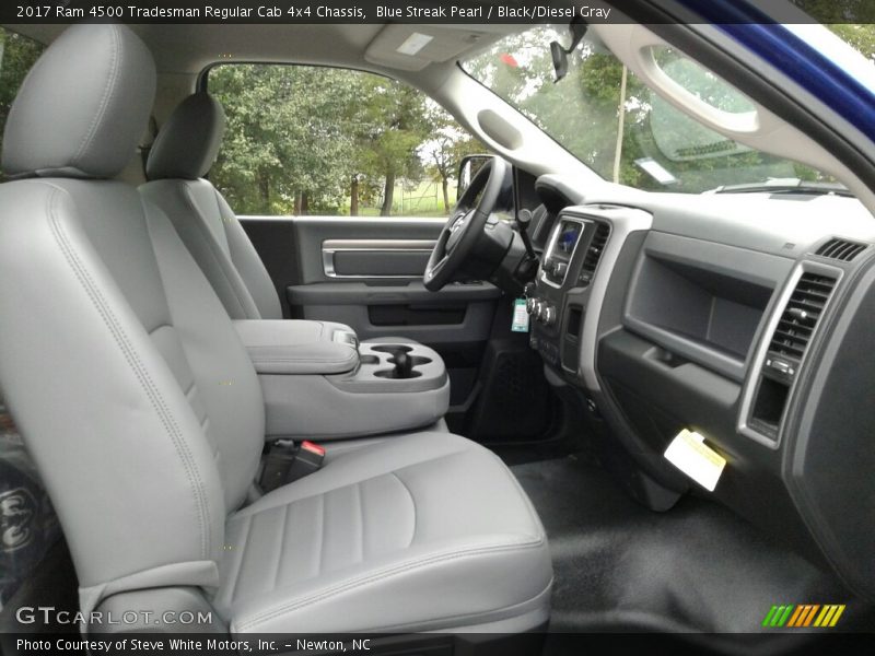 Blue Streak Pearl / Black/Diesel Gray 2017 Ram 4500 Tradesman Regular Cab 4x4 Chassis