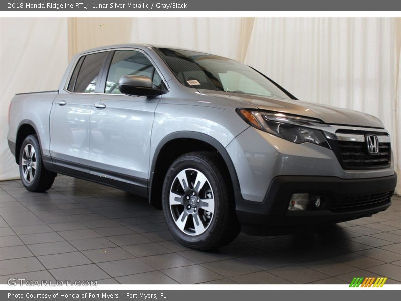 Lunar Silver Metallic / Gray/Black 2018 Honda Ridgeline RTL