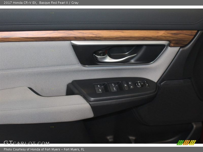 Basque Red Pearl II / Gray 2017 Honda CR-V EX