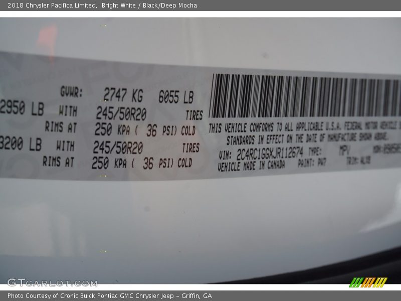 Bright White / Black/Deep Mocha 2018 Chrysler Pacifica Limited