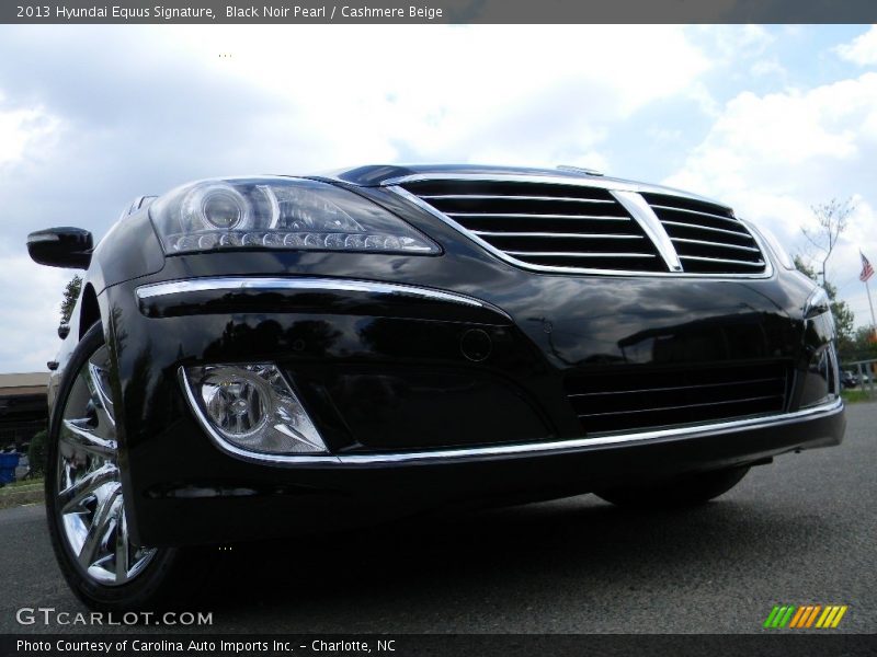 Black Noir Pearl / Cashmere Beige 2013 Hyundai Equus Signature
