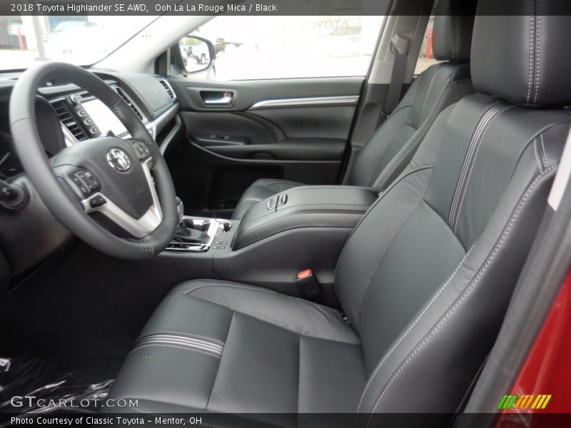  2018 Highlander SE AWD Black Interior