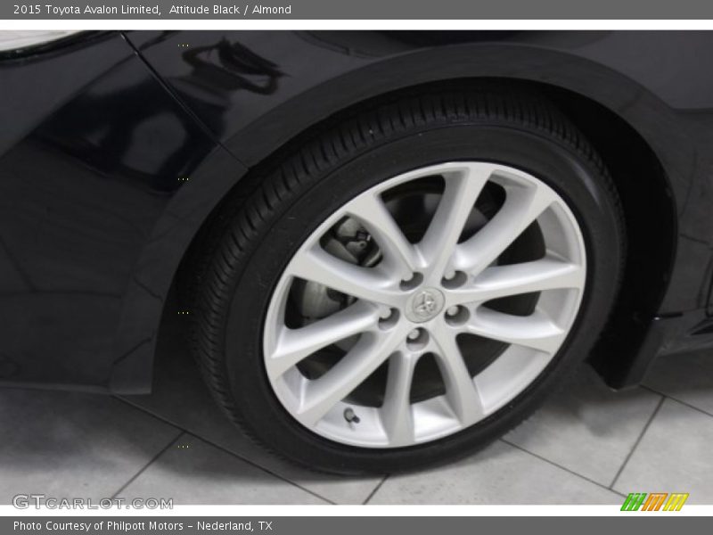 Attitude Black / Almond 2015 Toyota Avalon Limited