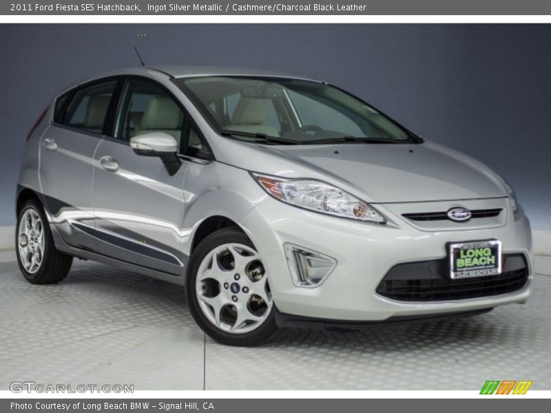 Ingot Silver Metallic / Cashmere/Charcoal Black Leather 2011 Ford Fiesta SES Hatchback