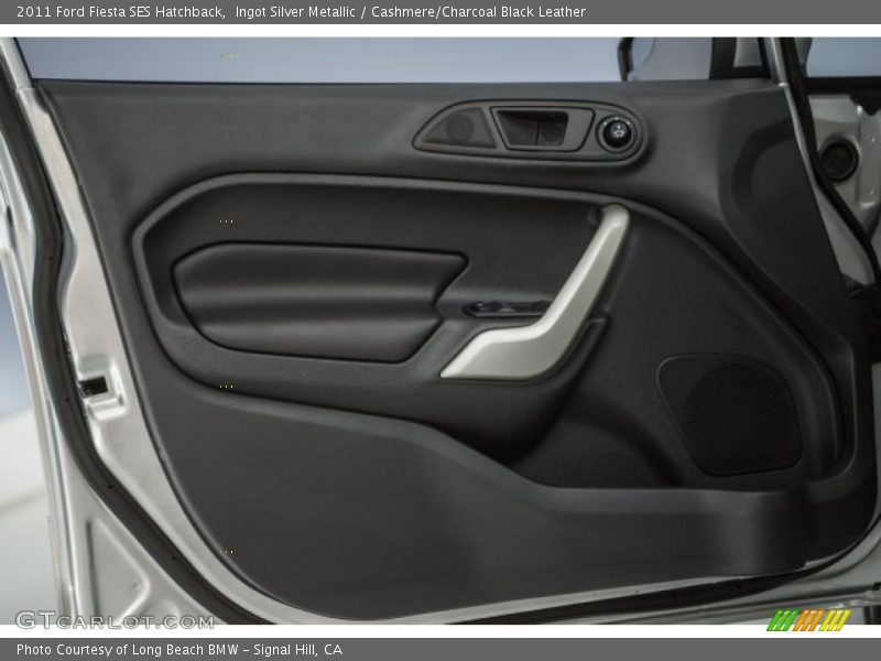 Ingot Silver Metallic / Cashmere/Charcoal Black Leather 2011 Ford Fiesta SES Hatchback