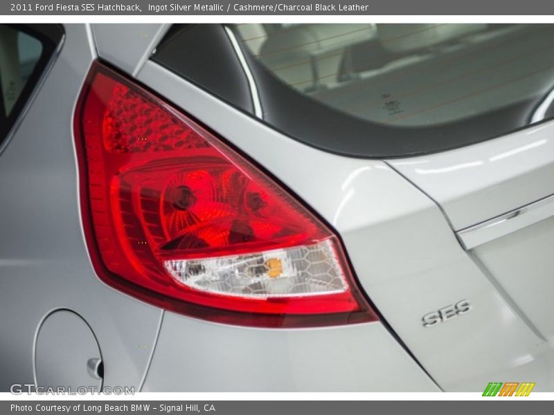 Ingot Silver Metallic / Cashmere/Charcoal Black Leather 2011 Ford Fiesta SES Hatchback