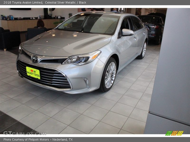 Celestial Silver Metallic / Black 2018 Toyota Avalon Limited