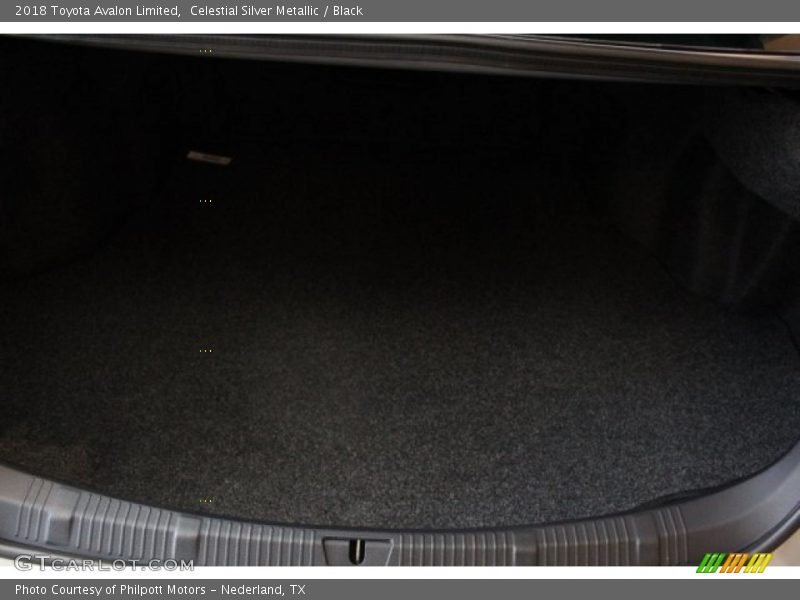Celestial Silver Metallic / Black 2018 Toyota Avalon Limited