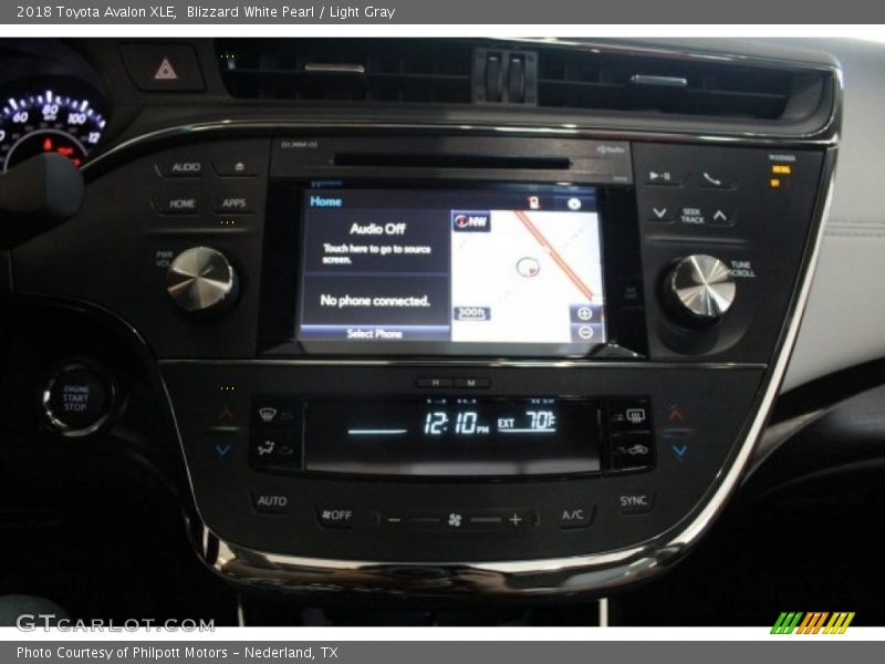 Blizzard White Pearl / Light Gray 2018 Toyota Avalon XLE