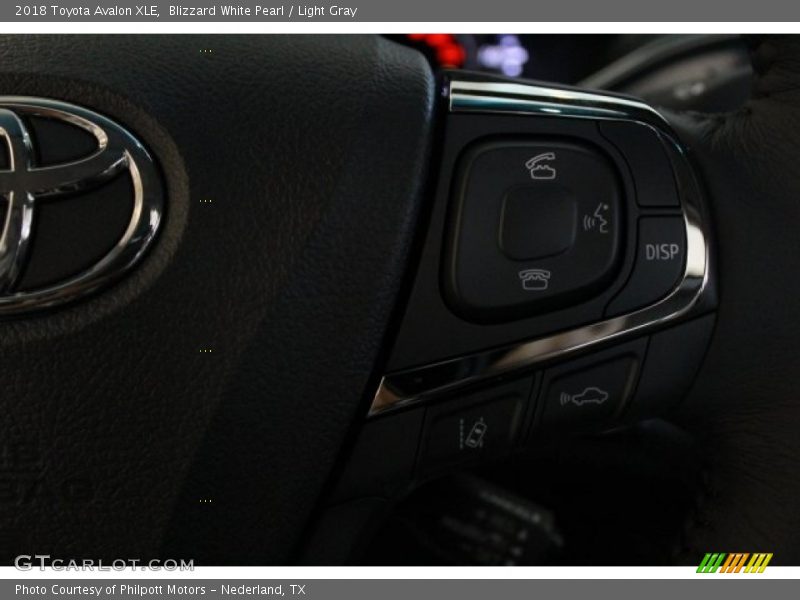 Blizzard White Pearl / Light Gray 2018 Toyota Avalon XLE