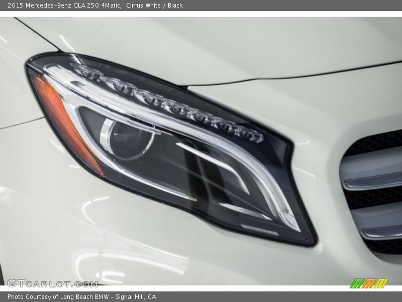 Cirrus White / Black 2015 Mercedes-Benz GLA 250 4Matic
